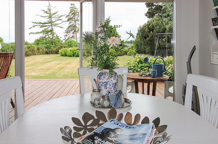 Vakantiehuis "Rise" - 250m from the sea
