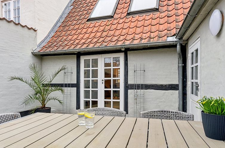 Vakantiehuis "Zezilie" - 500m from the sea