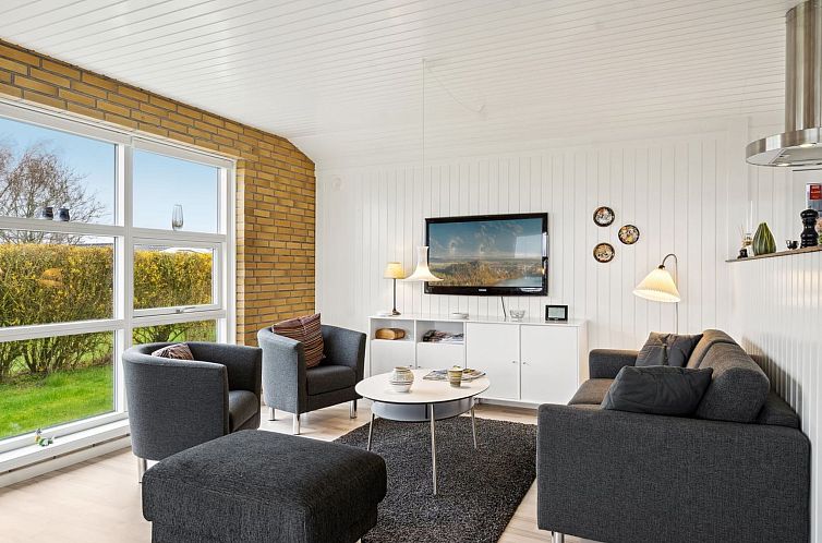 Vakantiehuis "Zezilie" - 500m from the sea