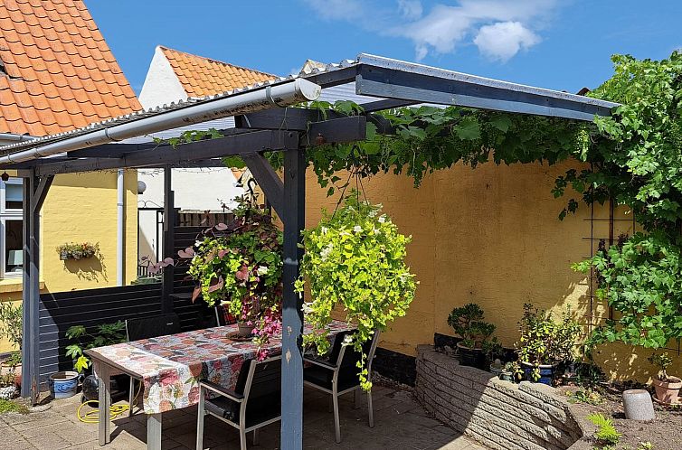 Vakantiehuis "Noreen" - 500m from the sea