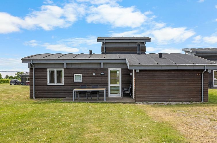 Vakantiehuis "Wilmar" - 380m from the sea