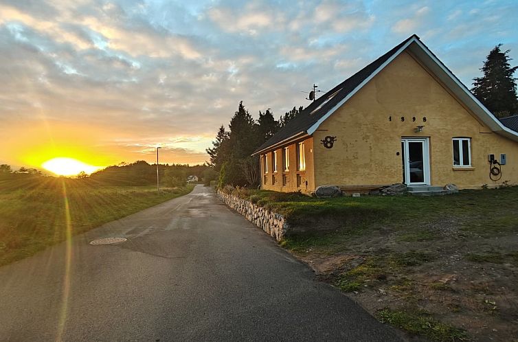 Vakantiehuis "Thessa" - 4km from the sea