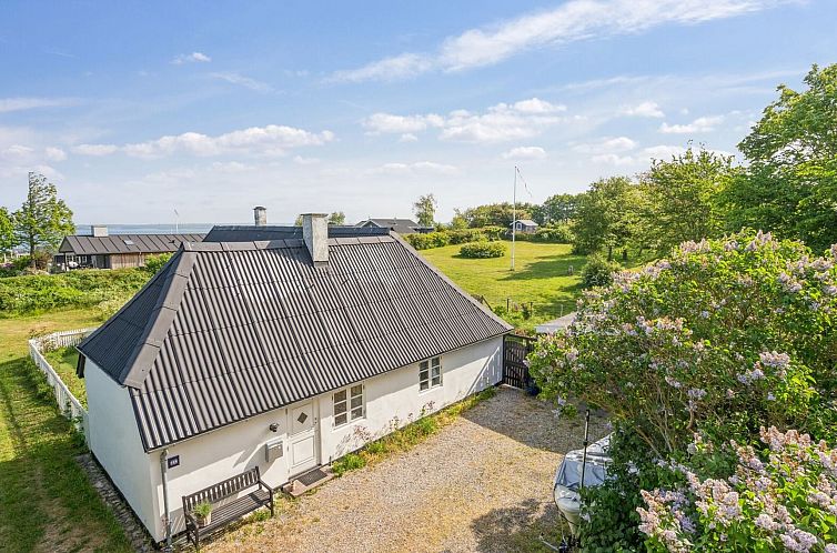 Vakantiehuis "Thessa" - 4km from the sea
