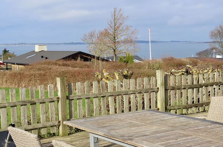 Vakantiehuis "Thessa" - 4km from the sea