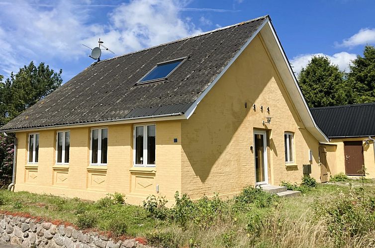 Vakantiehuis "Gudbrand" - 500m from the sea