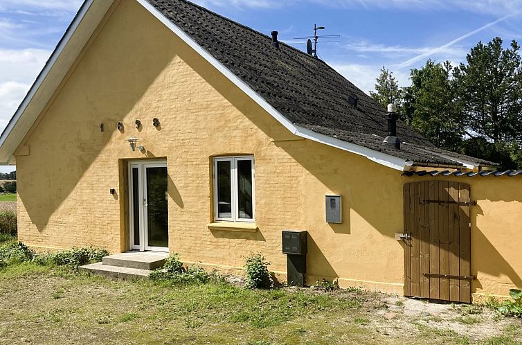 Vakantiehuis "Gudbrand" - 500m from the sea