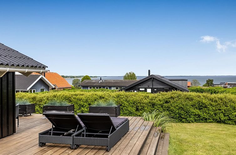 Vakantiehuis "Fraja" - 300m from the sea