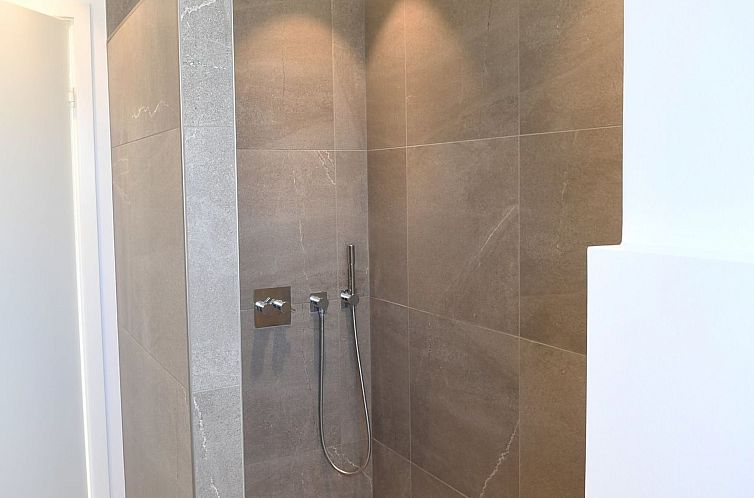 Vakantiehuis "Hildegunda" - 600m from the sea