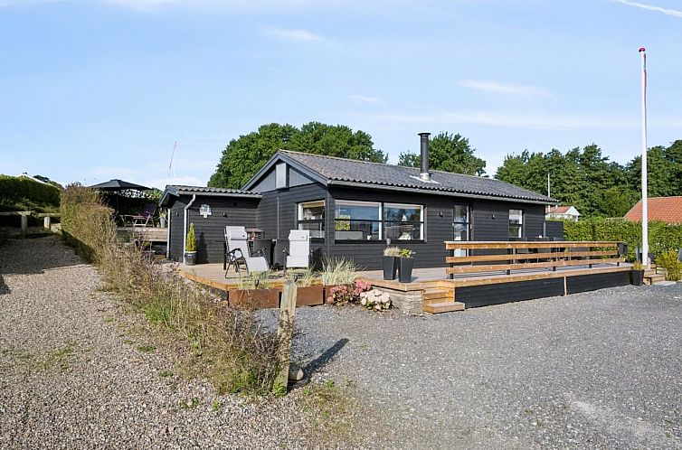 Vakantiehuis "Dagh" - 100m from the sea