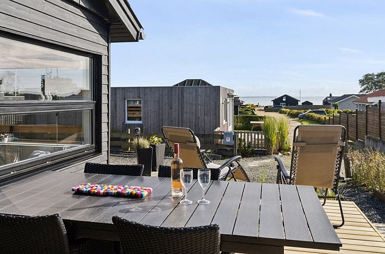 Vakantiehuis "Dagh" - 100m from the sea