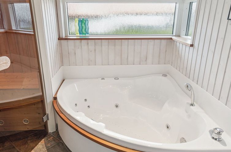 Vakantiehuis "Sohvi" - 300m from the sea