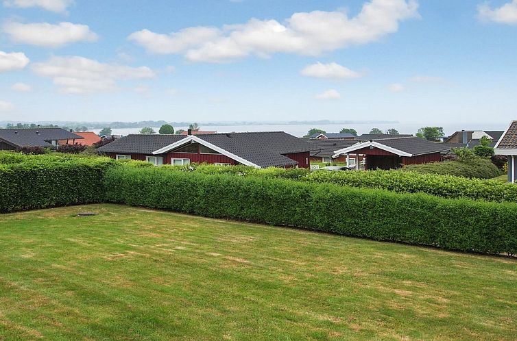 Vakantiehuis "Henrijette" - 200m from the sea