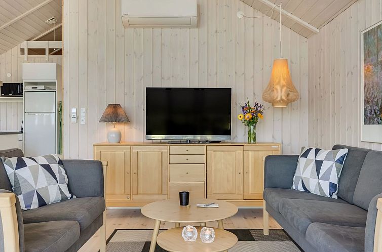 Vakantiehuis "Øthkil" - 93m from the sea