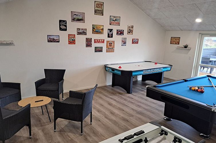 Vakantiehuis "Clare" - 100m from the sea