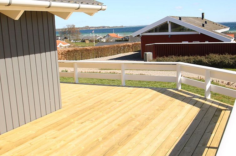 Vakantiehuis "Alka" - 500m from the sea