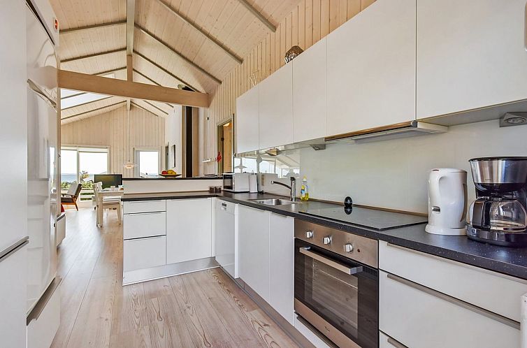 Vakantiehuis "Alka" - 500m from the sea