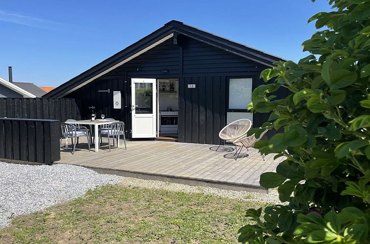 Vakantiehuis "Kei" - 75m from the sea