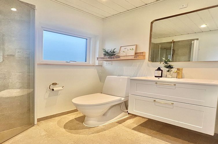 Vakantiehuis "Ajvi" - 50m from the sea