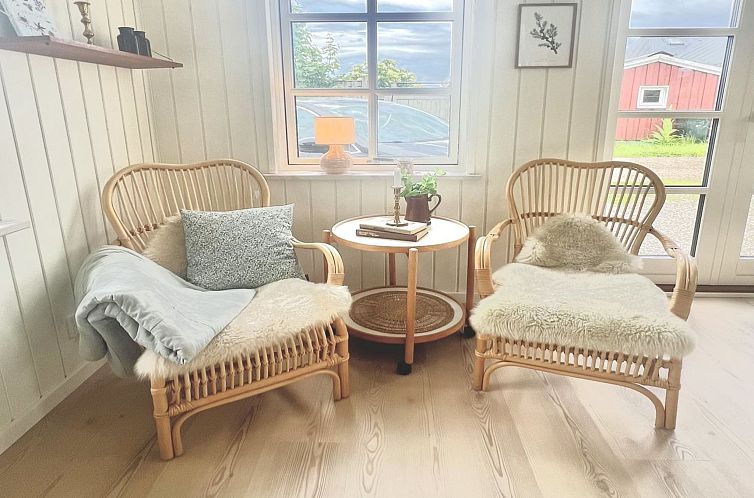 Vakantiehuis "Ajvi" - 50m from the sea