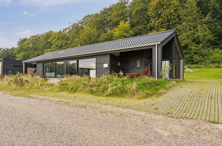 Vakantiehuis "Gunborg" - 400m from the sea