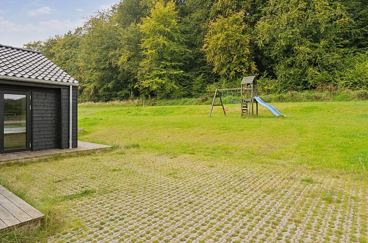 Vakantiehuis "Gunborg" - 400m from the sea