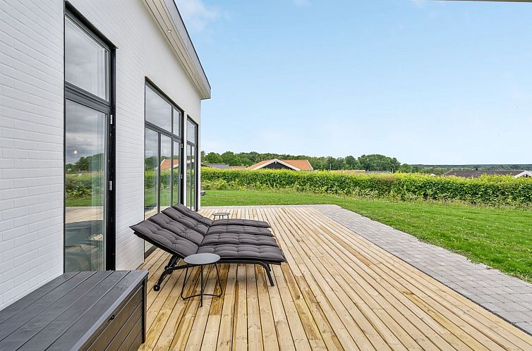 Vakantiehuis "Constantin" - 500m from the sea