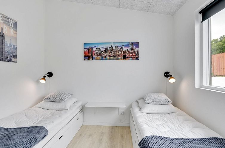 Vakantiehuis "Constantin" - 500m from the sea