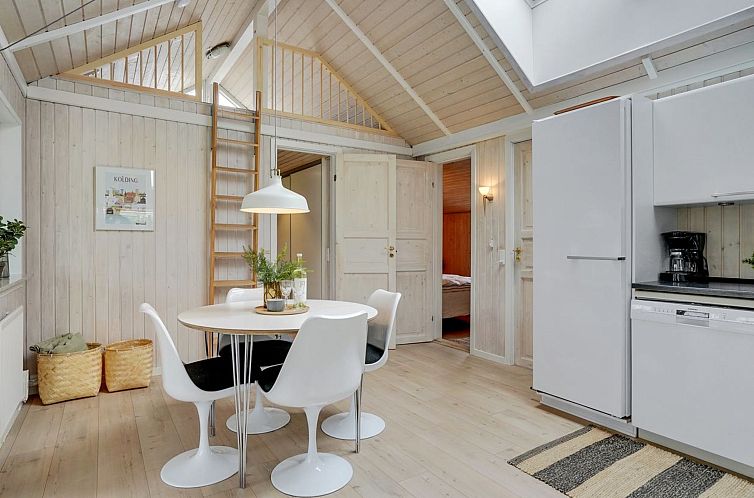 Vakantiehuis "Kei" - 75m from the sea