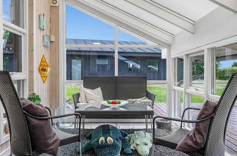 Vakantiehuis "Winald" - 150m from the sea