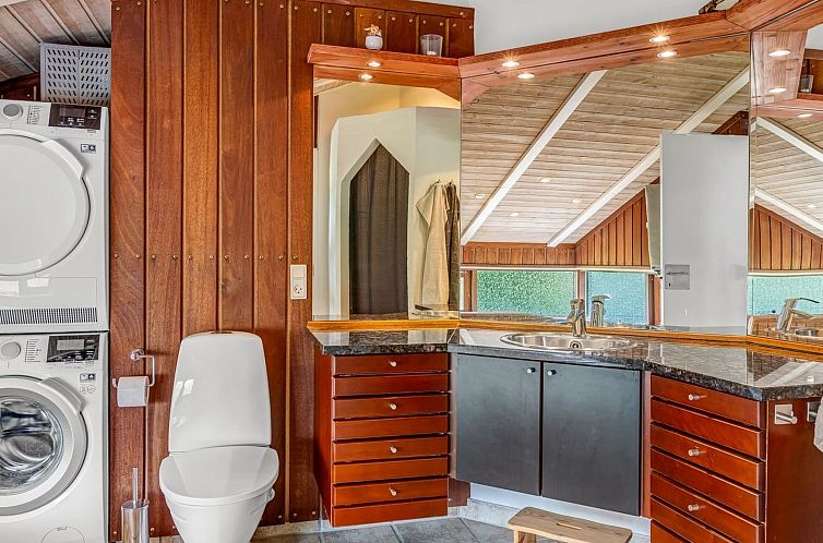 Vakantiehuis "Ayda" - 200m from the sea