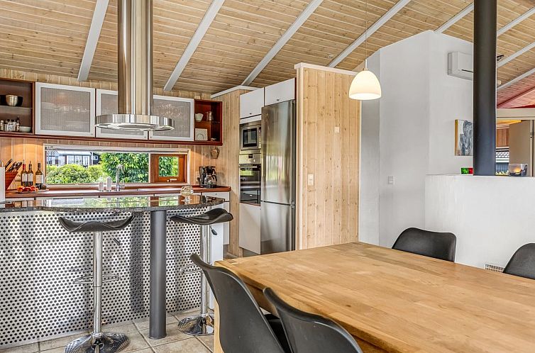 Vakantiehuis "Ayda" - 200m from the sea