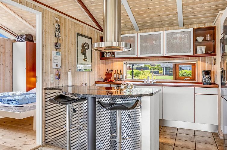 Vakantiehuis "Ayda" - 200m from the sea