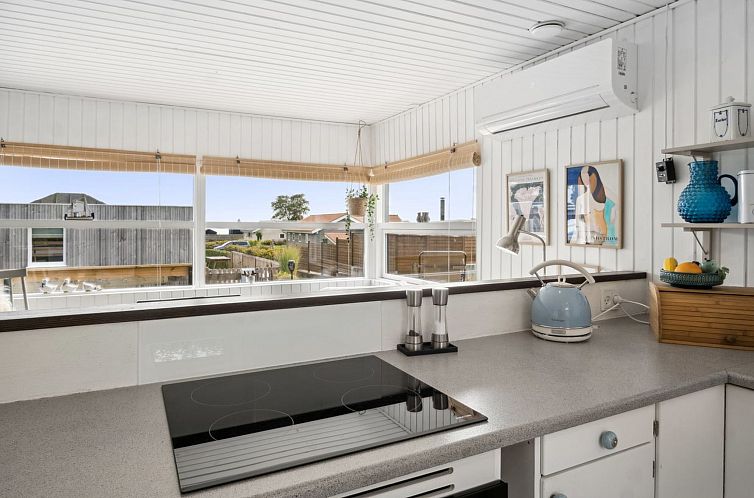 Vakantiehuis "Dagh" - 100m from the sea