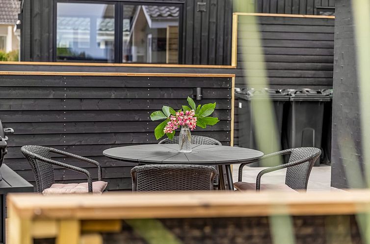 Vakantiehuis "Sylvelin" - 40m from the sea
