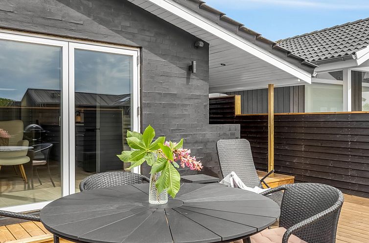 Vakantiehuis "Sylvelin" - 40m from the sea