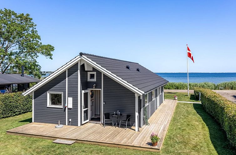 Vakantiehuis "Amma" - 15m from the sea