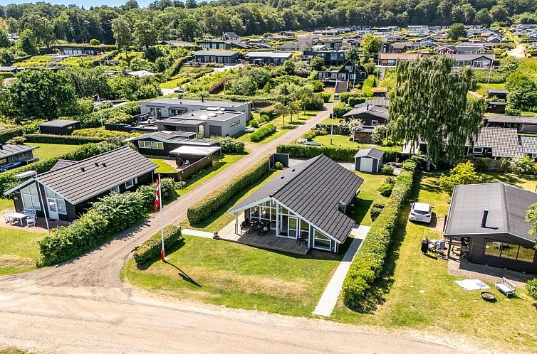 Vakantiehuis "Amma" - 15m from the sea