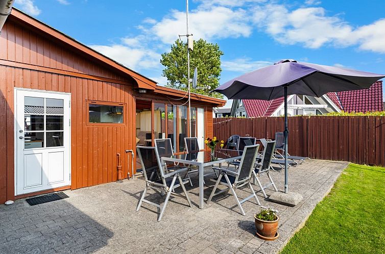 Vakantiehuis "Neea" - 40m from the sea