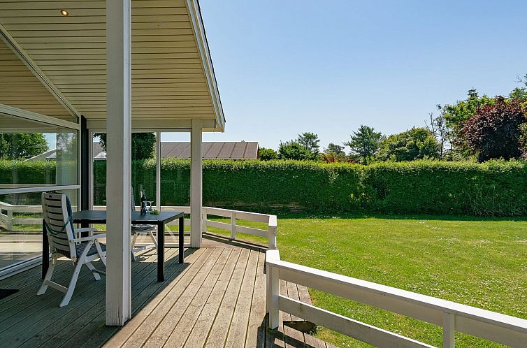 Vakantiehuis "Maybritt" - 100m from the sea