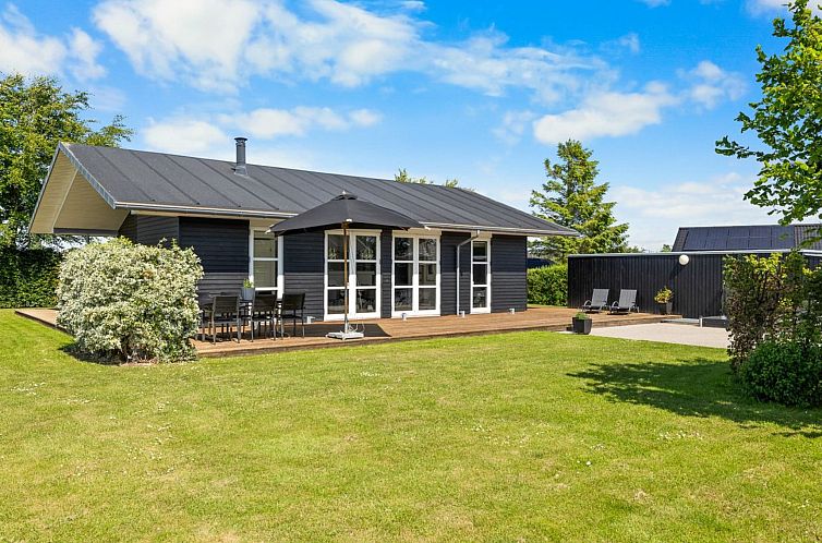 Vakantiehuis "Diuri" - 380m from the sea