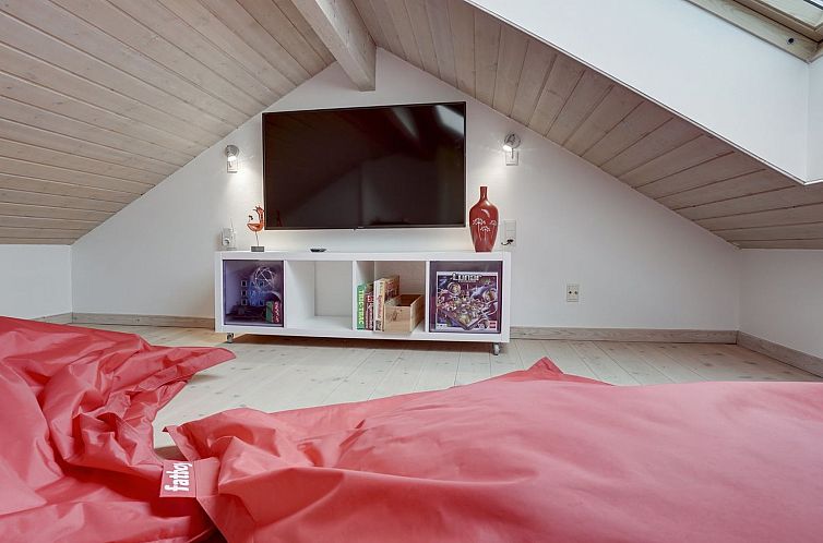 Vakantiehuis "Thomas" - 120m from the sea