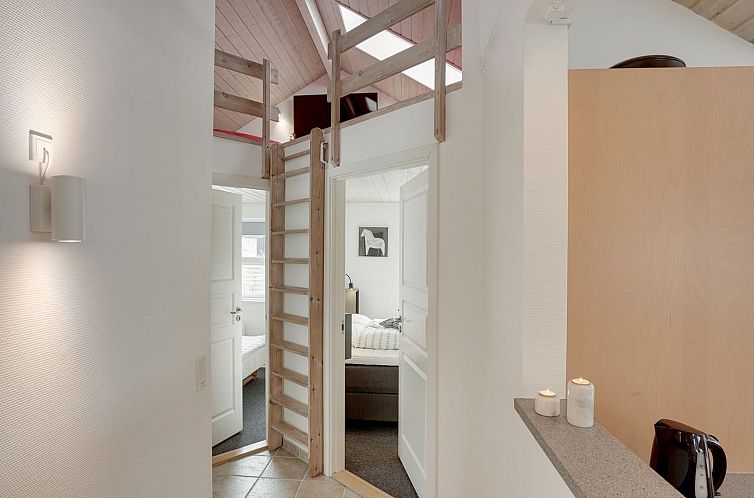 Vakantiehuis "Thomas" - 120m from the sea