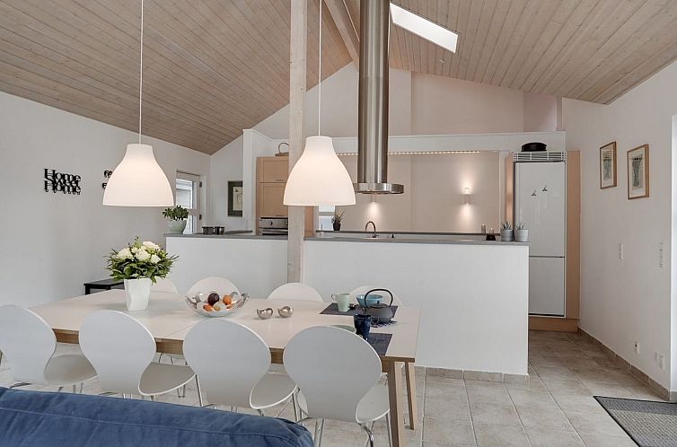 Vakantiehuis "Thomas" - 120m from the sea
