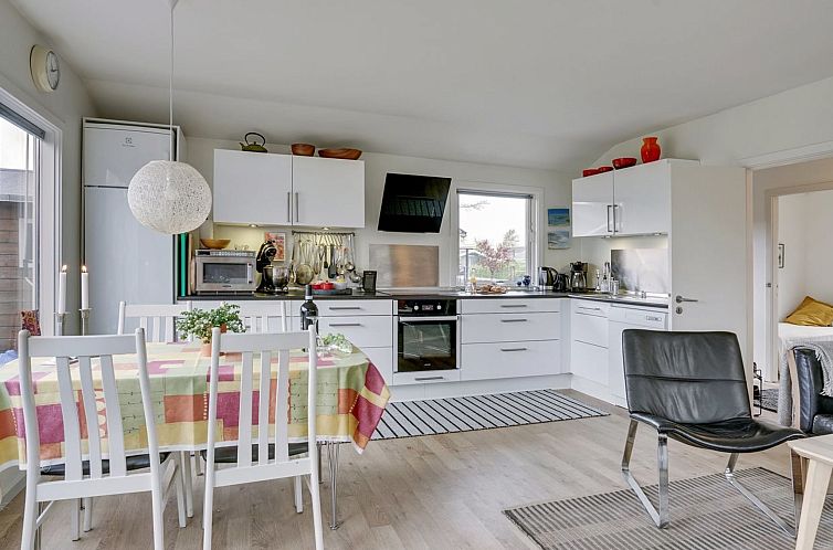 Vakantiehuis "Ainikki" - 200m from the sea