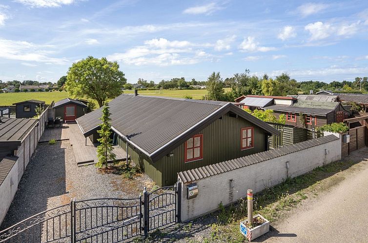 Vakantiehuis "Næwe" - 100m from the sea