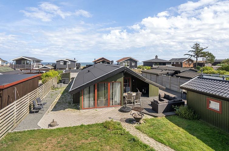 Vakantiehuis "Næwe" - 100m from the sea