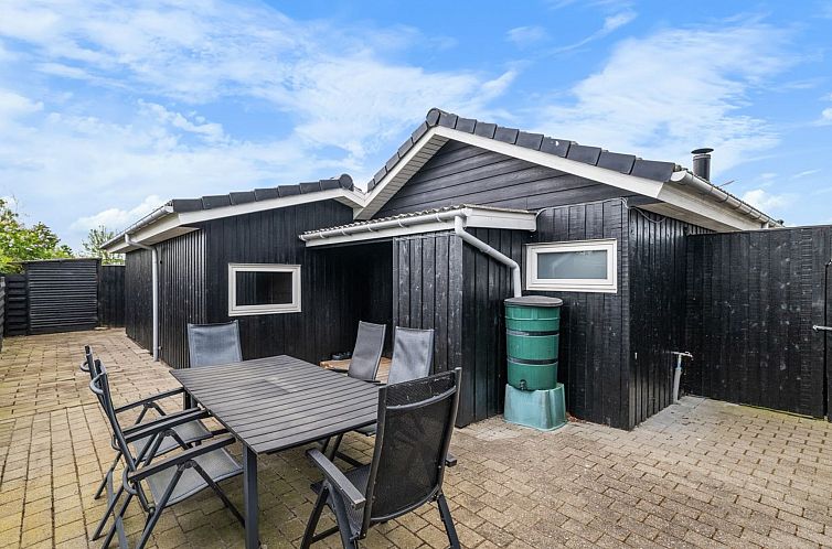 Vakantiehuis "Dida" - 120m from the sea