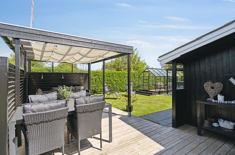 Vakantiehuis "Dida" - 120m from the sea