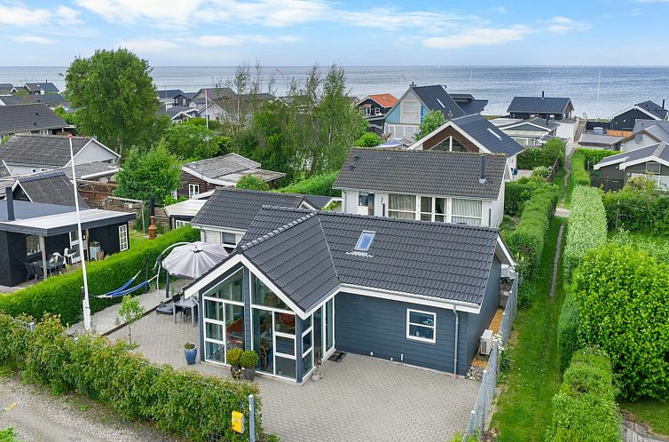 Vakantiehuis "Arnulfuer" - 100m from the sea