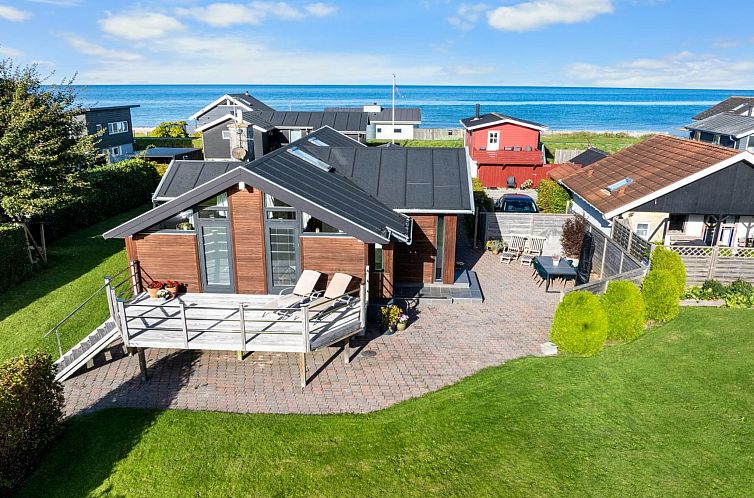 Guest house 0151315 - Holiday property Southern Denmark - Vakantiehuis "Berner" - 40m from the sea